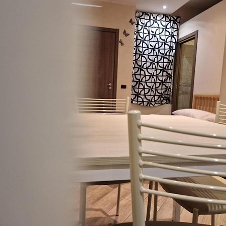 Mia Casa Apartment Monza Bagian luar foto