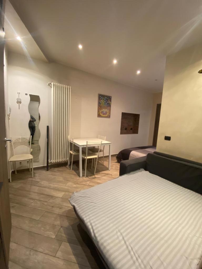 Mia Casa Apartment Monza Bagian luar foto